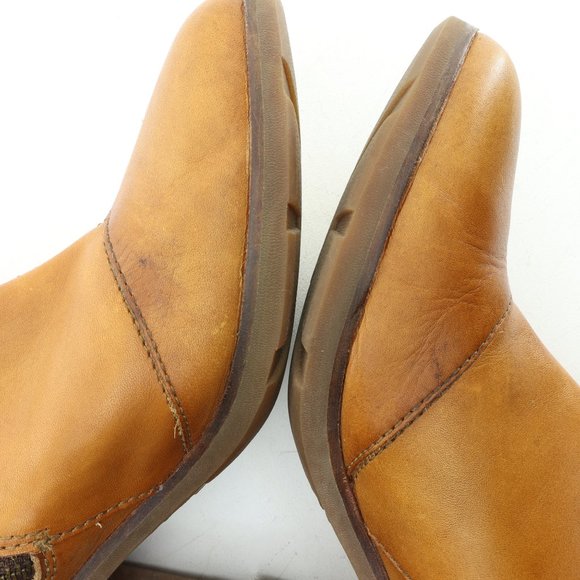 bussola Reikiavik Leather V-Neck Block Heel Bootie Inside Zip • WMNS EU39 - Picture 14 of 16